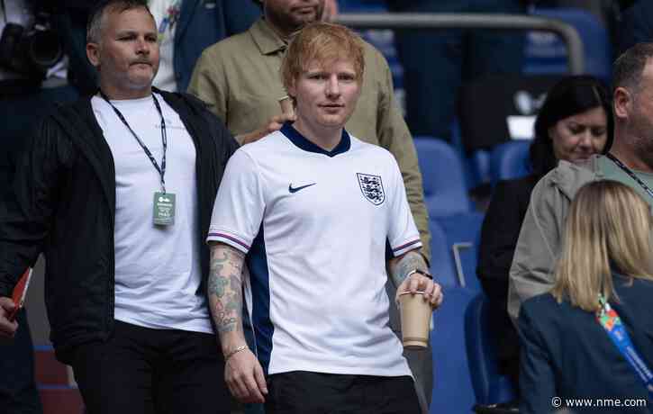 Fans comment on how “impressed” England players look to receive performance from Ed Sheeran