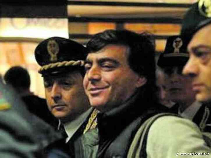Valter, re dell'intrigo e dei segreti tra mazzette, estorsioni e galera. Quel sogno: "Mr Report" leader