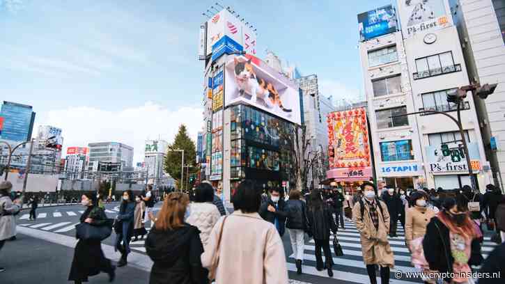 Japanse bedrijven vluchten massaal naar Bitcoin en XRP