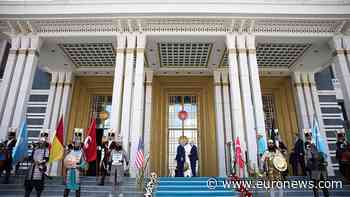 Erdogan gives world leaders a ceremonial welcome ahead of NATO summit
