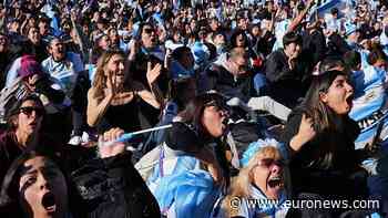 Argentina fans sing and dance after dramatic World Cup comeback against Egypt