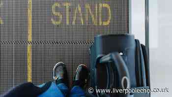 Manchester Airport urges passengers not to wear certain shoes or risk 'delays'