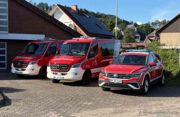 FW Beverungen: Feuerwehr Beverungen stellt neue Einsatzfahrzeuge und moderne Logistikkomponenten offiziell in Dienst / Eine Investition in die Sicherheit der Beverunger Bevölkerung