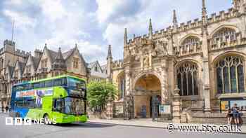 Young people skip lunch to pay for bus, report finds