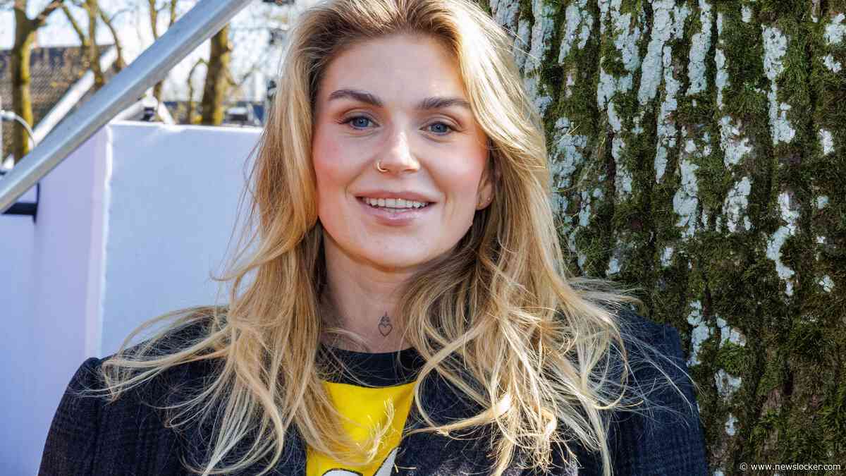 Roxeanne Hazes blikt terug op intieme bruiloft: ’Allermooiste dag ooit’