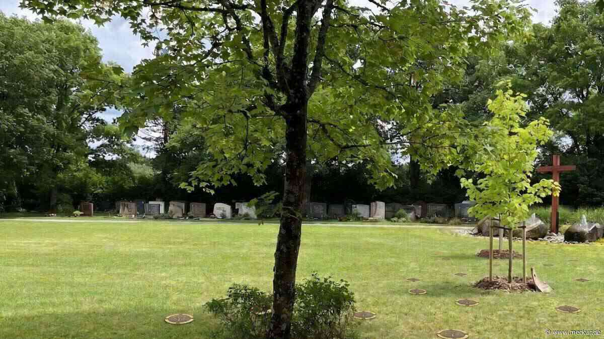 Grasbrunn führt Urnen-Erdgräber ein: Röhren im Boden für vier Urnen