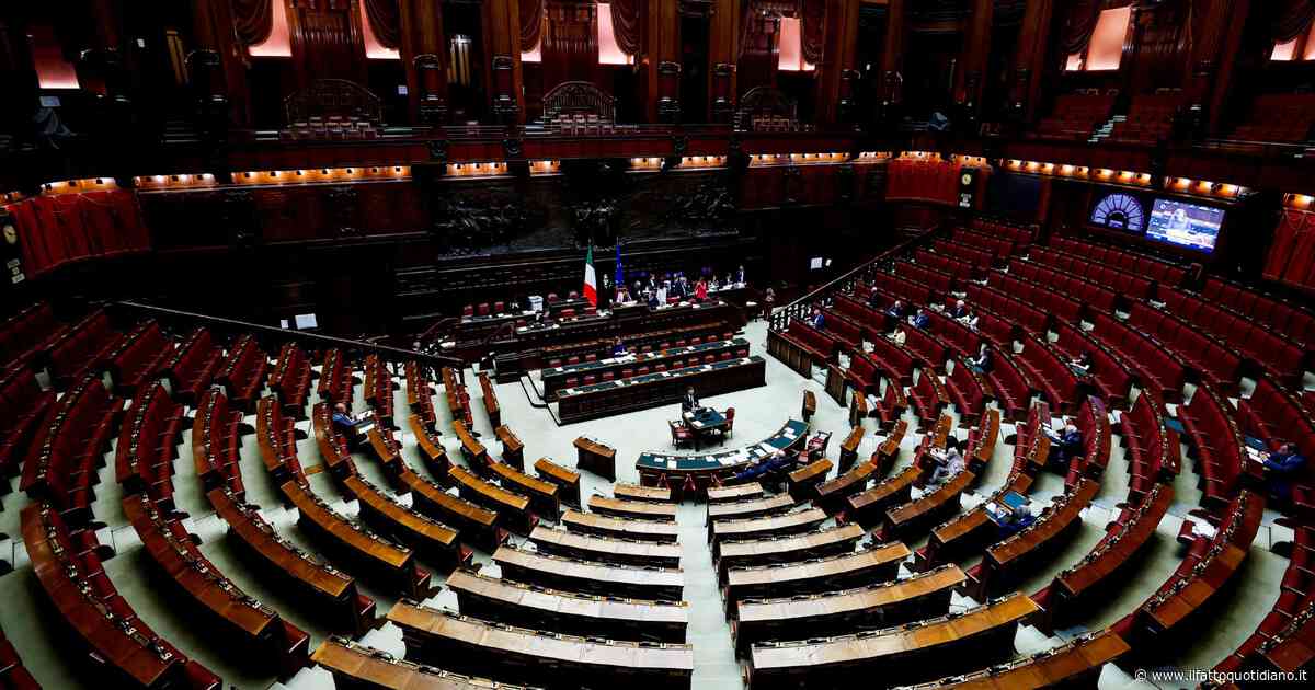 Treni e Pnrr, alla Camera il question time con i ministri Salvini, Calderone e Foti: la diretta tv