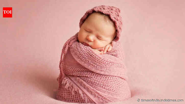 10 beautiful baby girl names inspired by stars and the sky