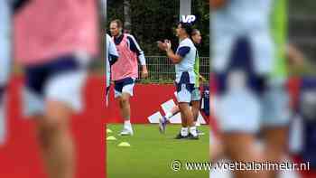 Zien: kersverse Ajax-trainer Míchel instrueert spelers met passie op training