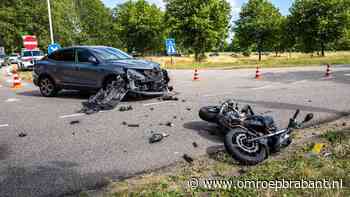 Motorrijder gewond na botsing met auto in Wouw