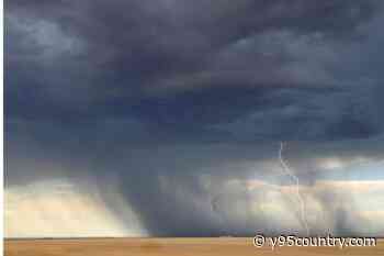 Damaging Winds, Large Hail Possible in SE Wyoming Through Thursday