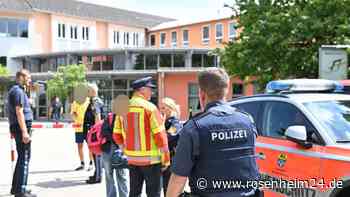 „Mama, mir geht es gut“: Schock nach mutmaßlicher Amoktat an Gymnasium in Oberbayern