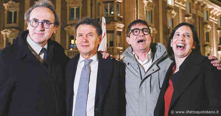 “Al lavoro per cambiare l’Italia”: Schlein, Conte, Fratoianni e Bonelli insieme sul palco a Napoli. La diretta della manifestazione