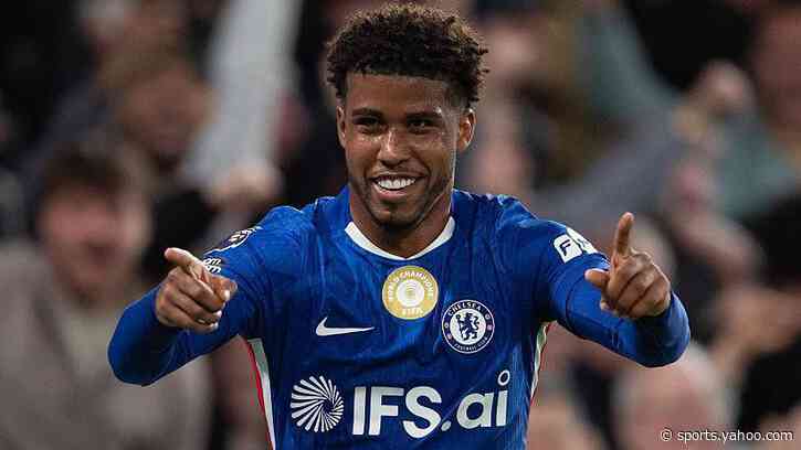 Man Utd agree deal for Chelsea's Santos