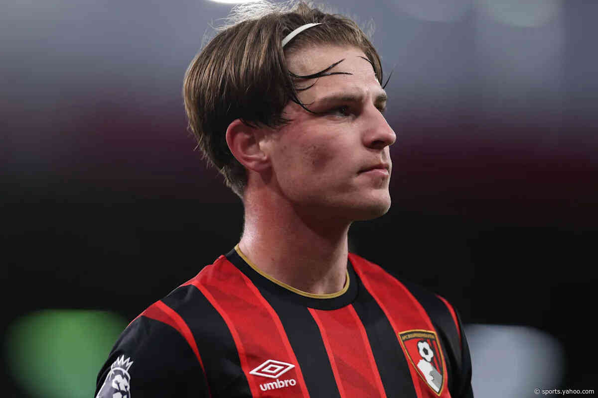 Manchester United Are Still In The Hunt For This Bournemouth Midfielder: Should Carrick Snap Him Up?