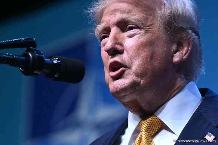 Trump amenaza con una nueva ofensiva contra Irán: “Probablemente les daremos otro golpe duro esta noche”
