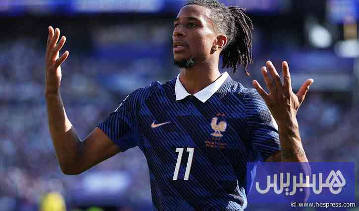 "فيفا" يبقي إنذار لاعب فرنسا أوليس