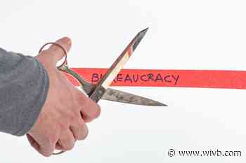 Hochul signs executive order to streamline government rules
