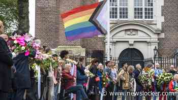 Walk of Pride onthuld: 53 bronzen tegels verbinden Dam met Homomonument