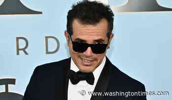 John Leguizamo claims Europe stole 500,000 tons of gold from Latin people
