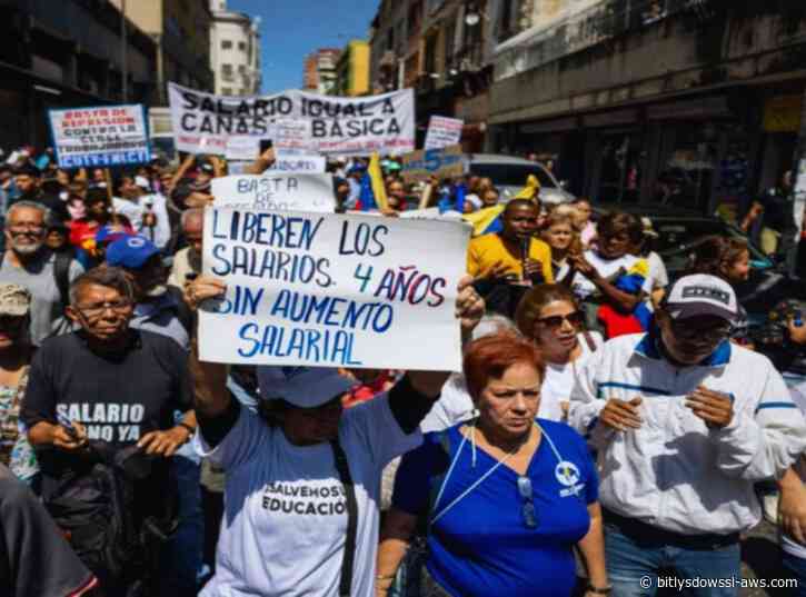 Sindicatos y sociedad civil marcharon en Caracas para exigir elecciones y cuestionar la gestión del gobierno tras los terremotos