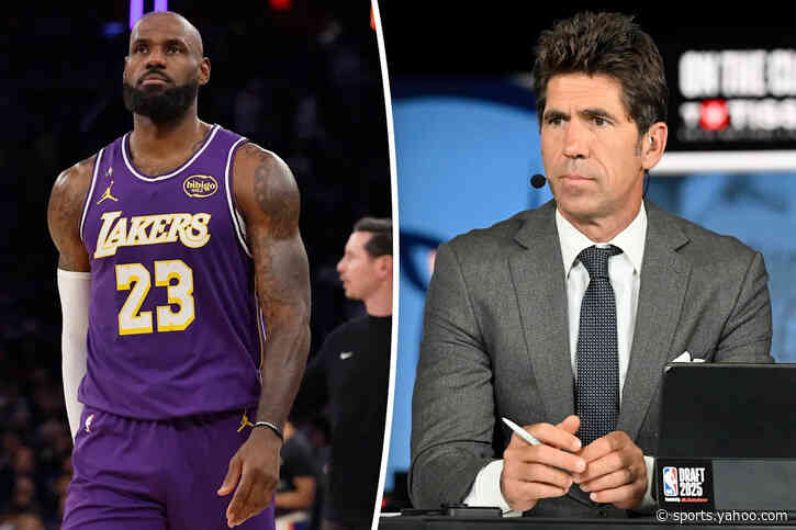 Bob Myers makes impassioned plea for LeBron James to join 76ers