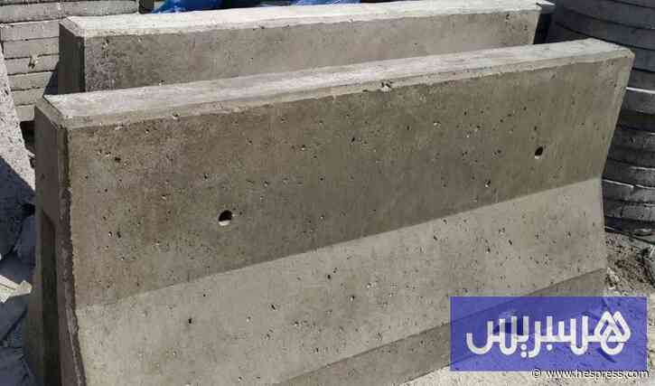 رصيف الصحافة: حواجز تسائل الاستفادة من الفضاء العمومي في أكادير
