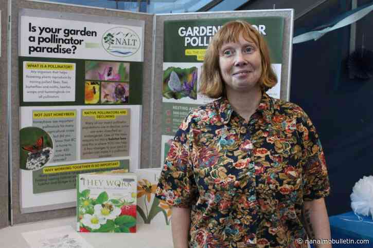 Native plant gardener in Nanaimo’s south end shares success ahead of pollinator project
