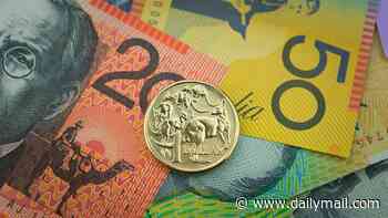 Aussies issue warning after Telstra outage leaves thousands unable to pay: 'Cash is king'
