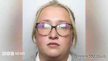 Prison worker who shared inmate information jailed
