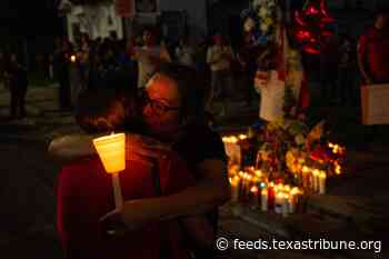Crowd demands justice at vigil for Houston man killed in ICE shooting