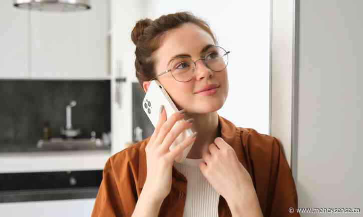Can you deduct your cell phone on your tax return?