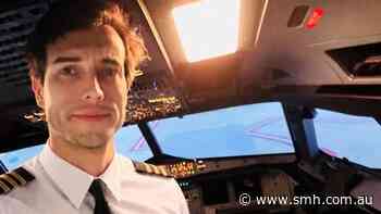 Flight instructor jumps to his death, leaving student to land plane solo