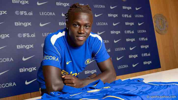 Idolises Ronaldo, plays like Saka - meet £40m Chelsea winger Quenda