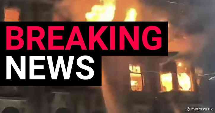 Huge fire breaks out at historic building in Edinburgh town centre