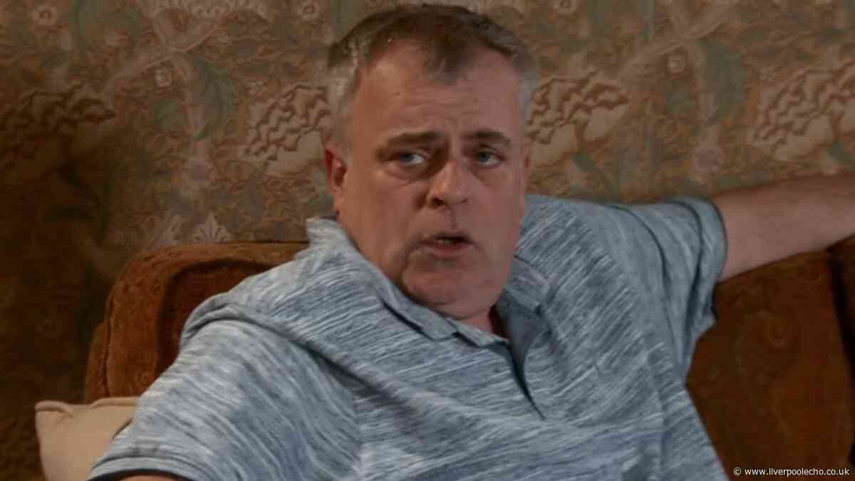 Coronation Street Steve's new cobbles romance 'exposed' and fans are gobsmacked