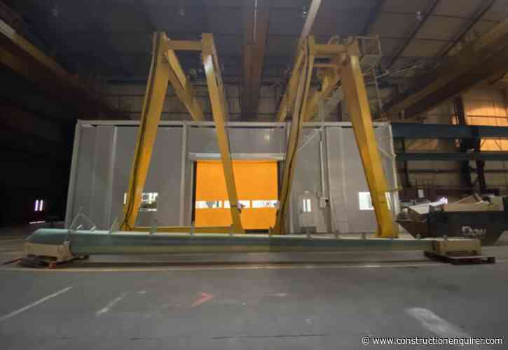 Labourer dies after scissor lift fall