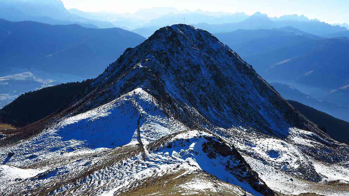 Stolpert auf beliebter Route: Deutscher Urlauber stürzt in Südtirol 300 Meter in den Tod