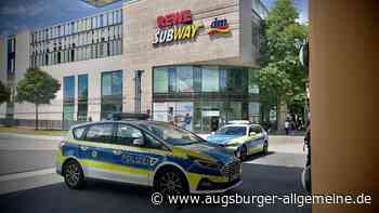 Polizei überwältigt Mann mit Messer in der Glacis-Galerie
