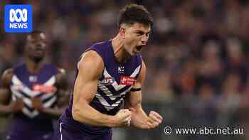 Live: Dockers and Swans locked in top of the table classic in Perth