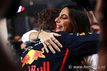 Kelly Piquet openhartig over relatie met Max Verstappen: ‘Uiteindelijk draait gezinsleven om zijn agenda’