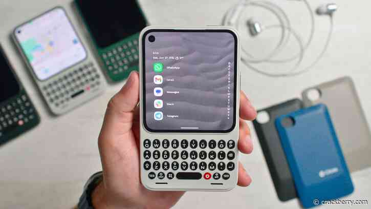 Clicks Communicator: Your First Look at Working Hardware!