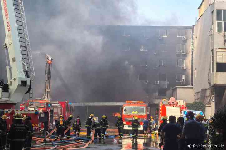 Brand in chinesischer Schuhfabrik fordert zahlreiche Opfer
