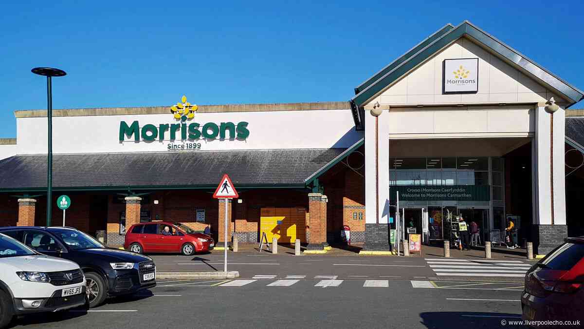 Shoppers rush to get Morrisons meal deal as they're blown away by price