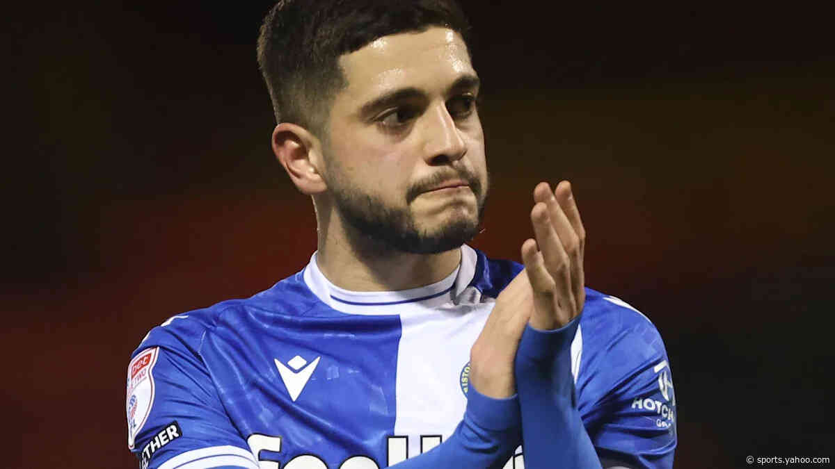 Chesterfield forwards Sotiriou and Koroma