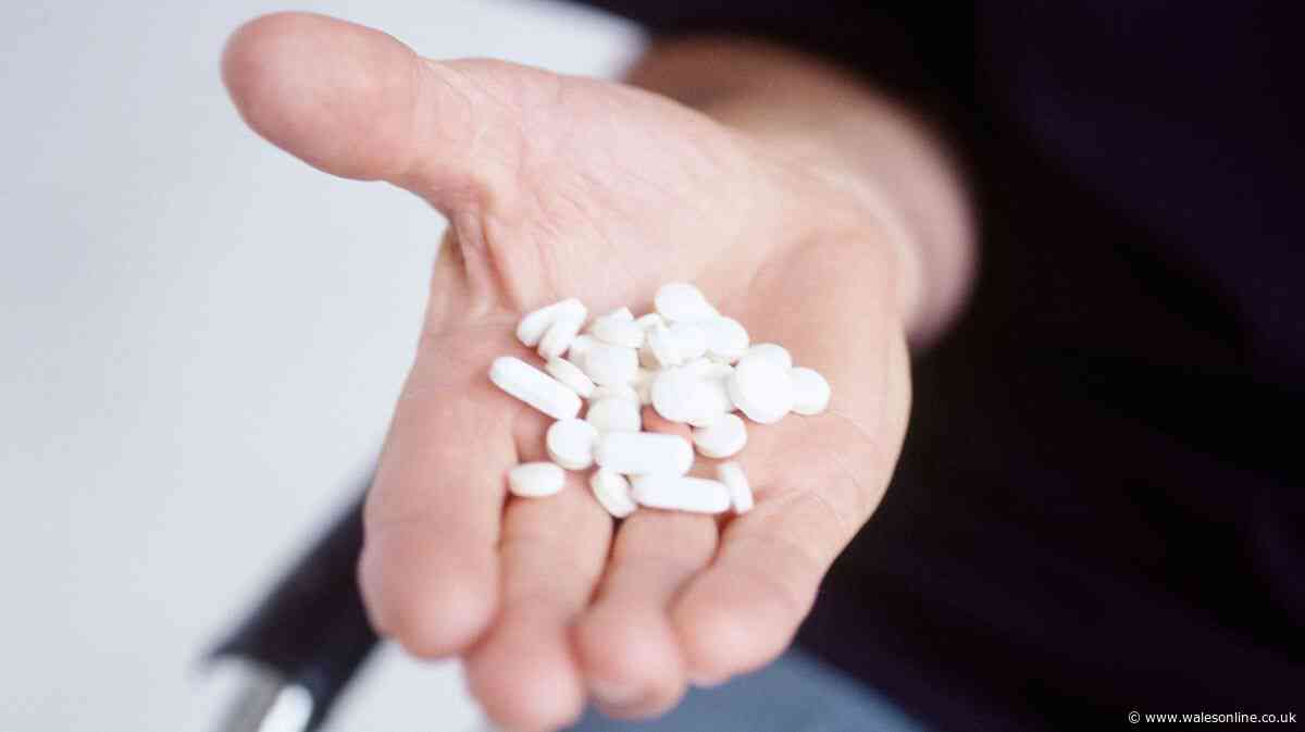 Anyone taking 10 medicines issued urgent alert during heatwave