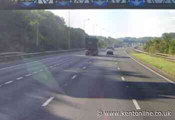 Drivers told to expect delays after motorway crash