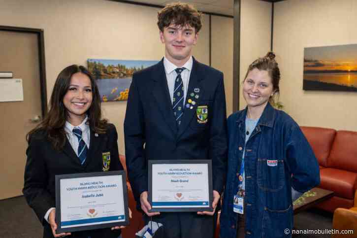 Victoria students recognized for teaching classmates life-saving skills