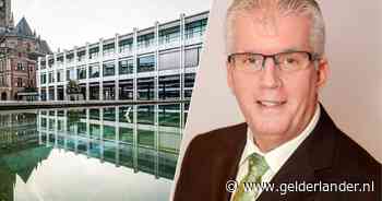 Guus van der Laak neemt definitief afscheid van de Arnhemse politiek en dat raakt de gemeenteraadsleden