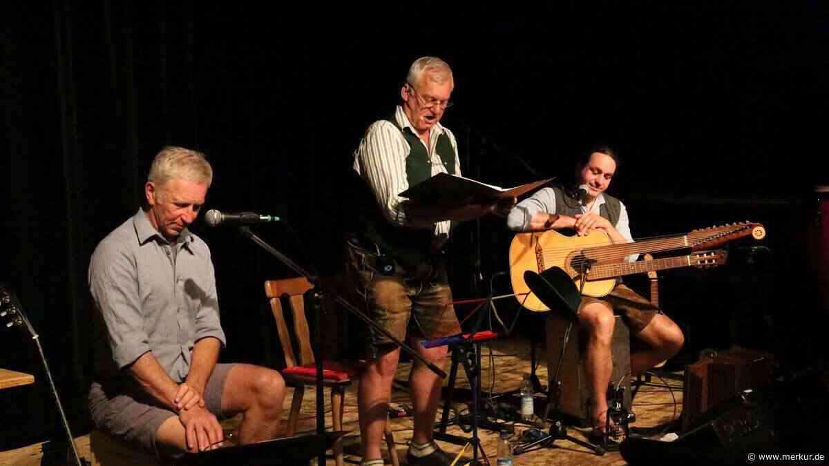 „Finsterböse“: Flößerkrimi-Lesung mit Georg Unterholzner – Gäste kriegen ein Schnapserl und Kultur